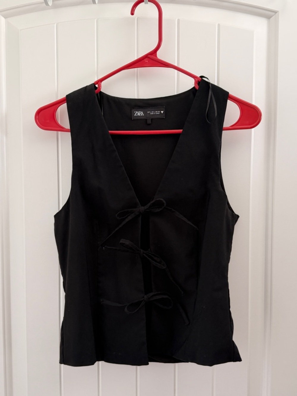 ZARA Black Tie-Front Sleeveless Camisole